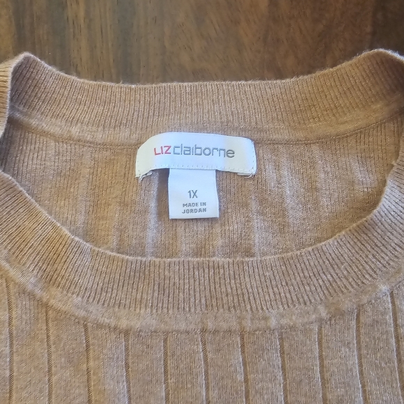 Liz Claiborne Sweater with Gold Buttons - Picture 3 of 4